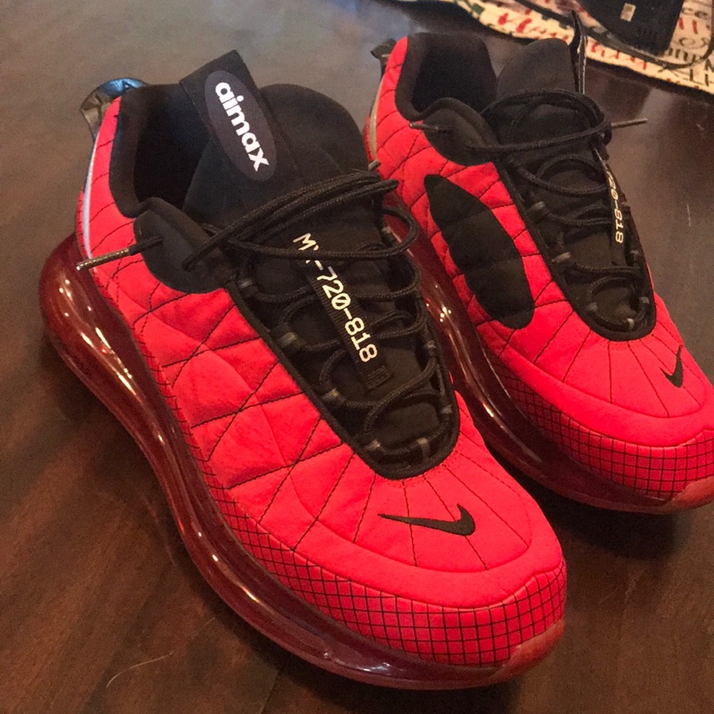 Nike Mx 720-818